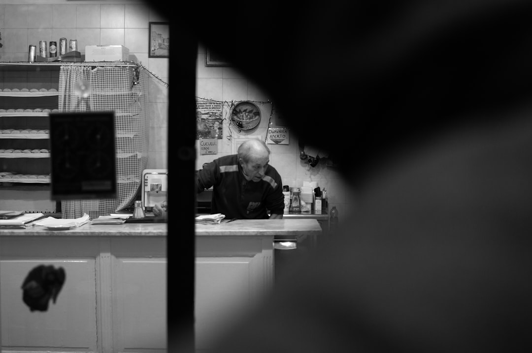 Bulk Hiring Facility Manager Kuwait: Complete Guide for GCC Employers