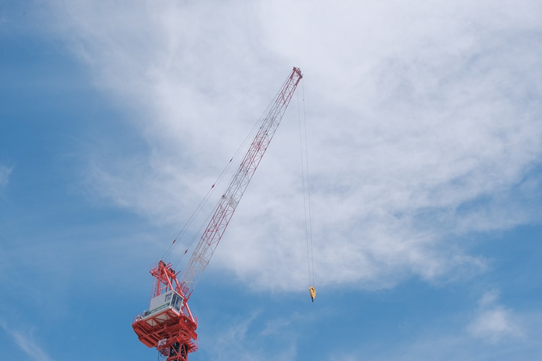 Crane Operators GCC Projects: Complete Guide for GCC Employers
