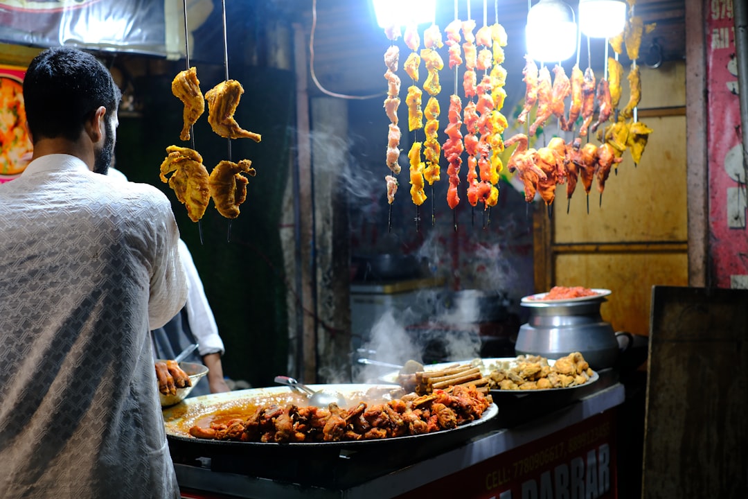 Ramadan Night Markets Staffing: Complete Guide for GCC Employers