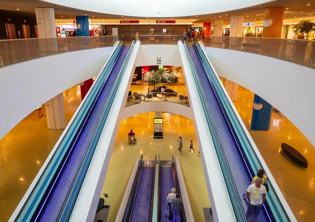 Mall Opening Staffing Strategy: Complete Guide for GCC Employers