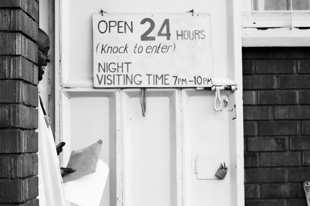 Night Shift Staffing Call Center: Complete Guide for GCC Employers