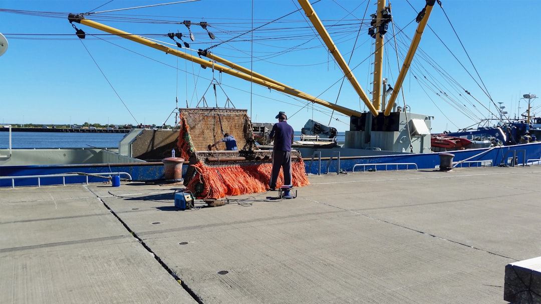 Shipping Coordinators Finished Goods Dispatch: Complete Guide for GCC Employers